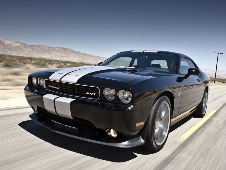  Dodge Challenger SRT8 392 2010 года  (фото 15 из 25)